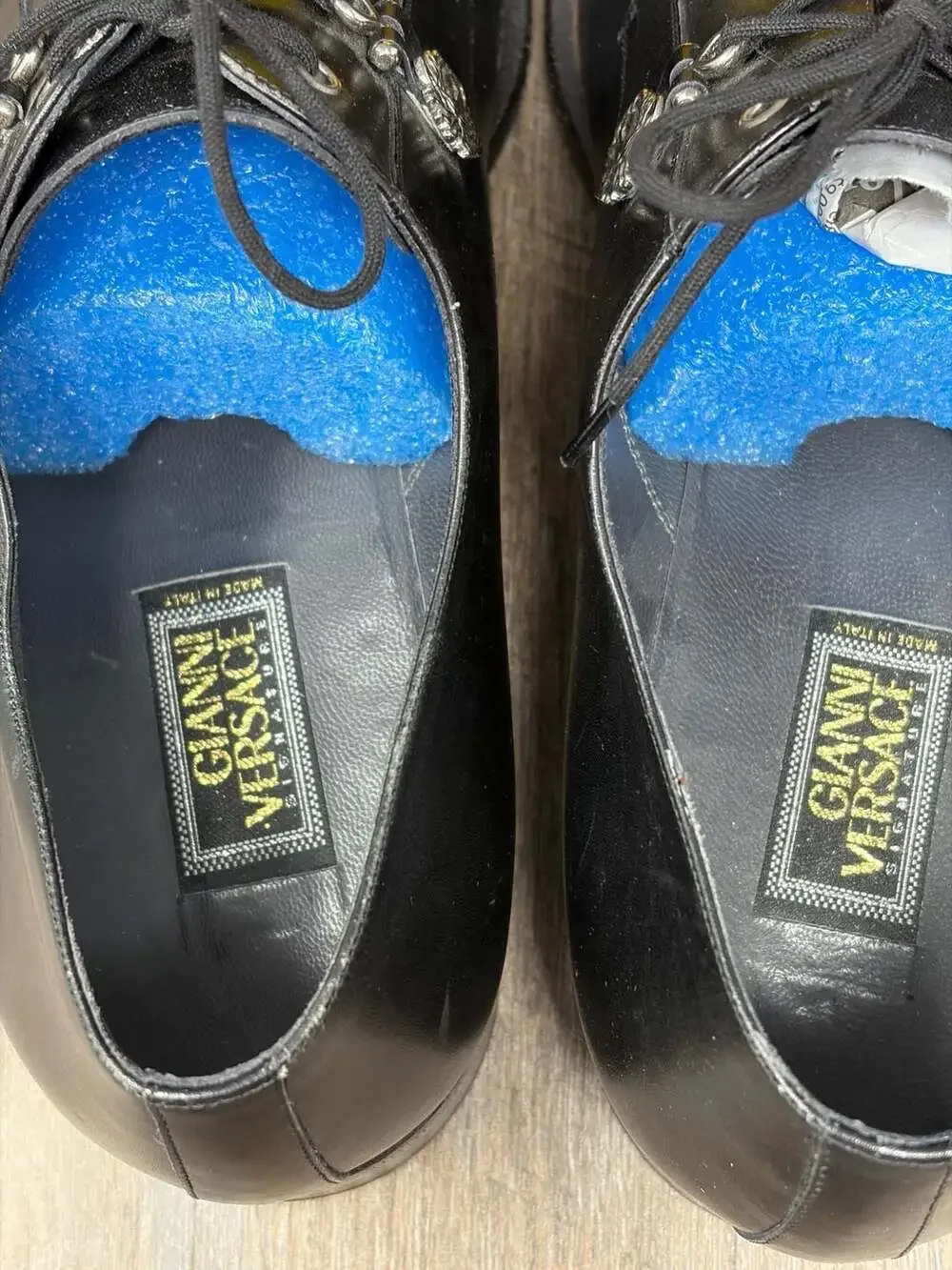 Vintage Gianni Versace Black Leather lace up Medusa Head Derby Shoes size 9.5